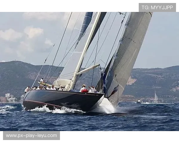 安提瓜帆船赛成为地区重要赛事，安提瓜旅游