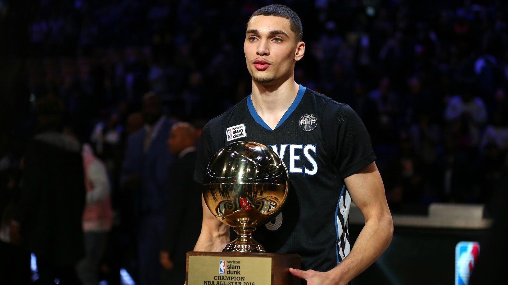 德约收官完胜，锁定年终第一宝座，德约怎么11年突然崛起了