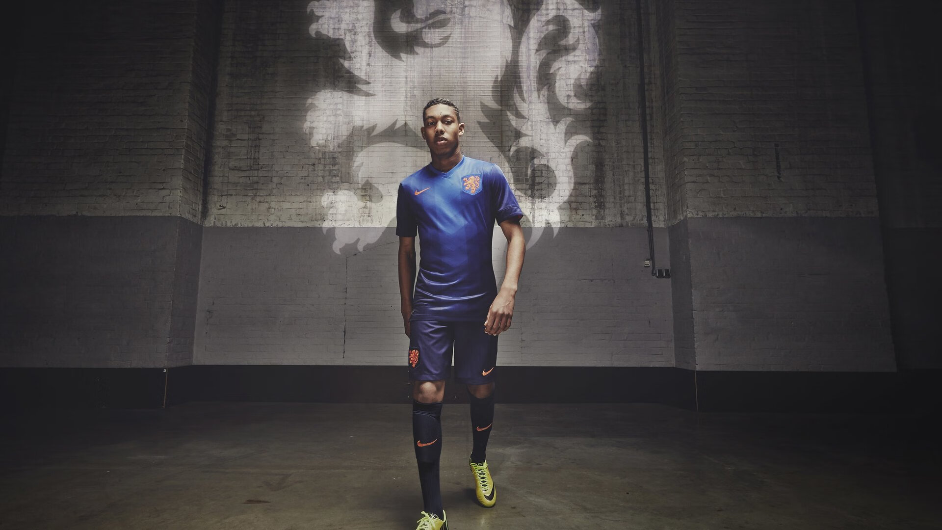 英超：曼联逆转战胜切尔西，争冠希望再攀高峰！，英超曼联对